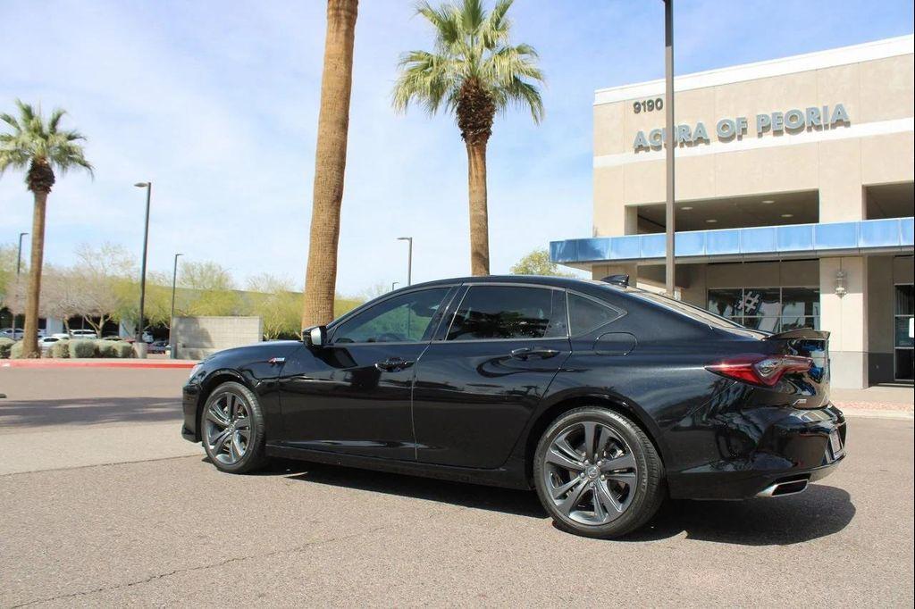 Acura TLX 2023