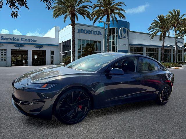 Tesla Model 3 2024