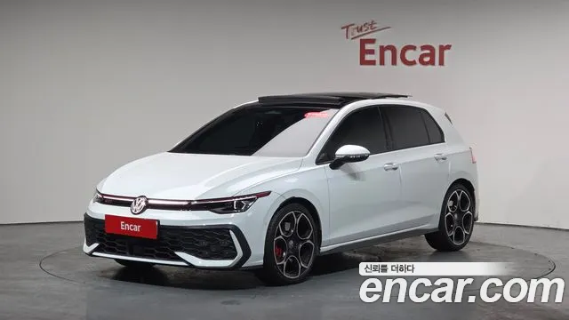 Volkswagen Golf 2025