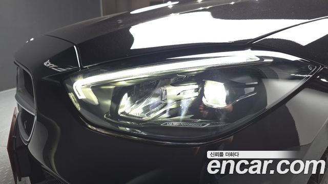 Mercedes-Benz C-Класс 2024
