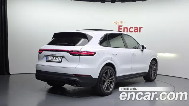 Porsche Cayenne 2023