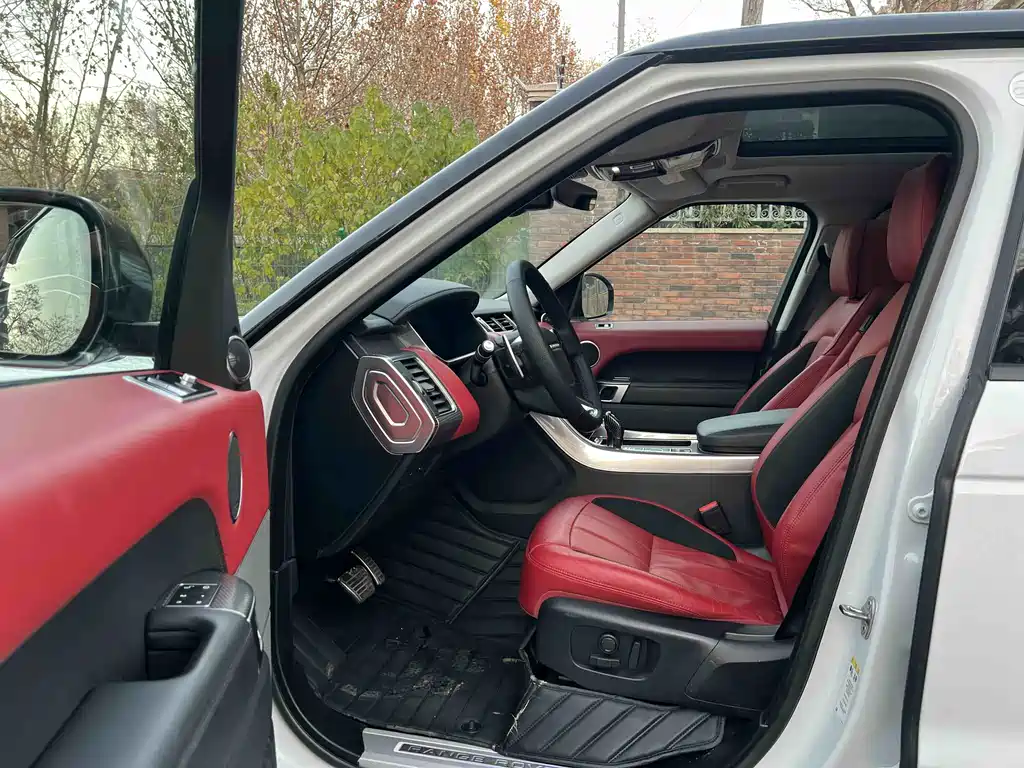 Land Rover Range Rover Sport 2020