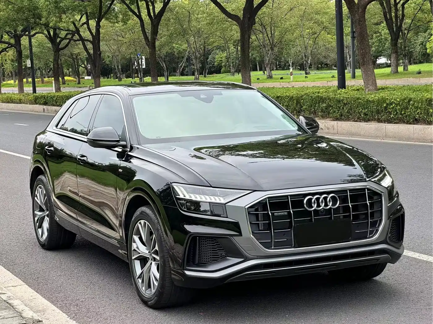 Audi Q8 2023