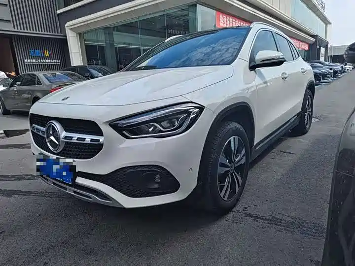 Mercedes-Benz GLA 2022