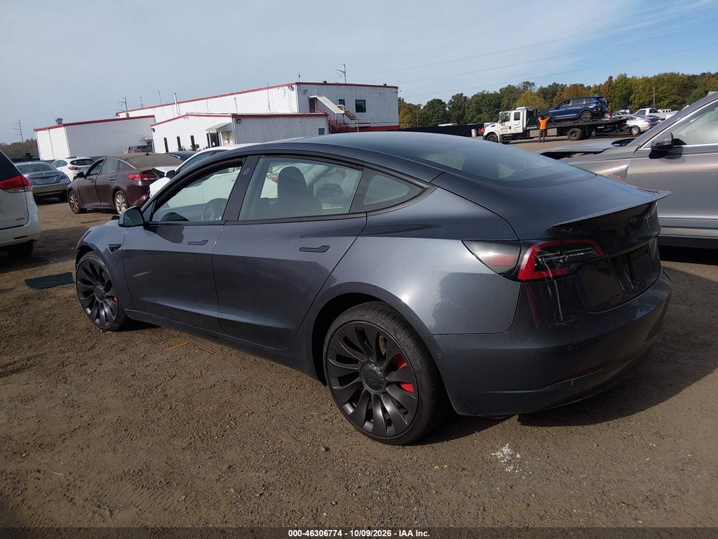 Tesla Model 3 2022
