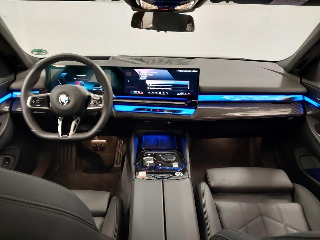 BMW 520 2025