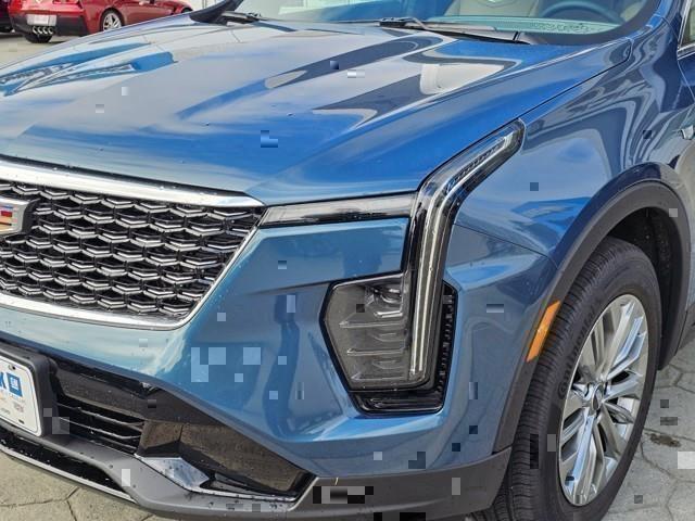 Cadillac XT4 2025