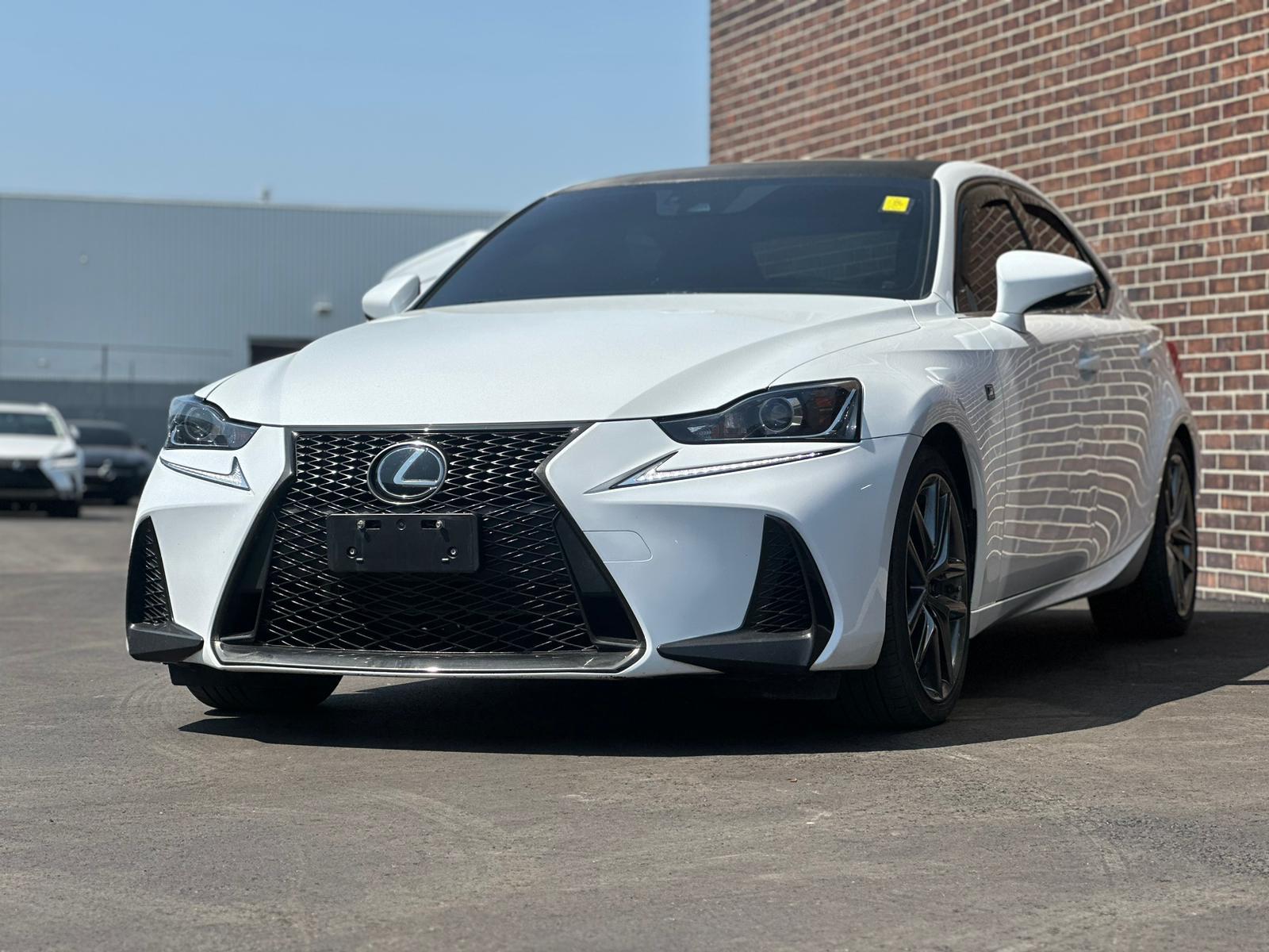 Lexus IS 2020