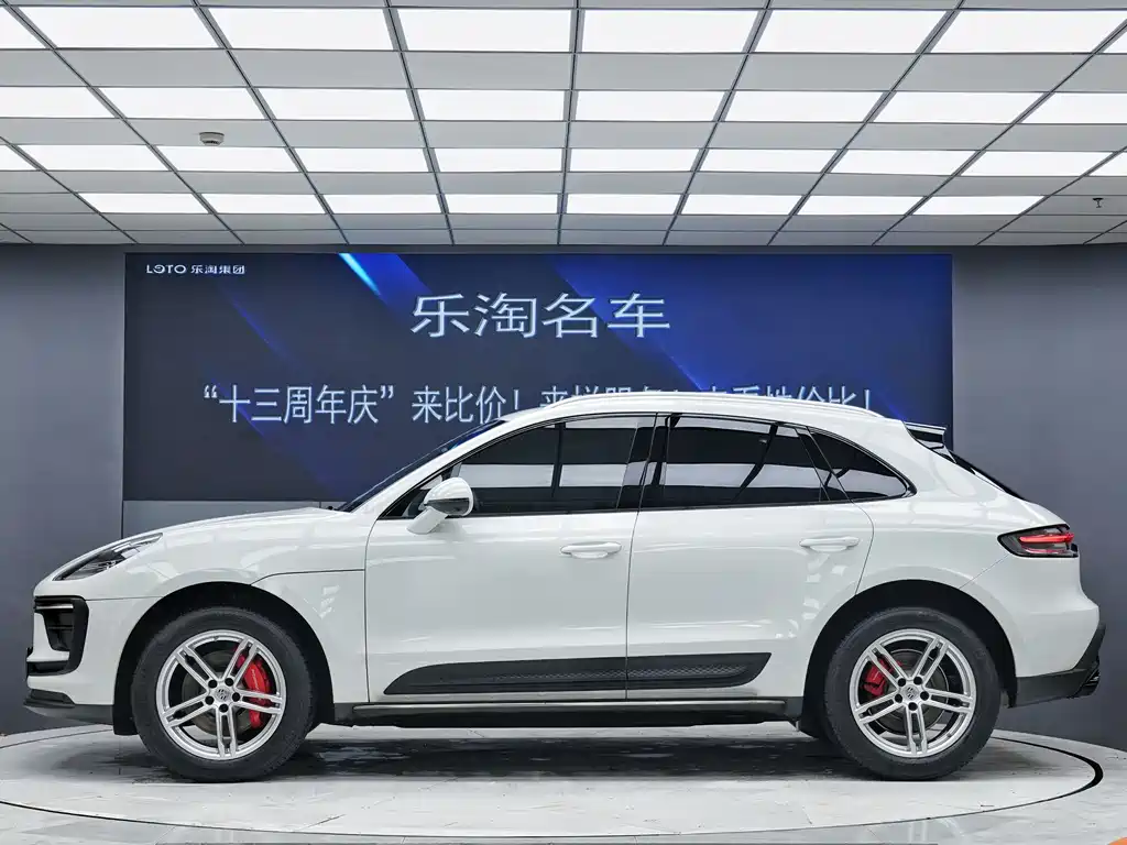 Porsche Macan 2022