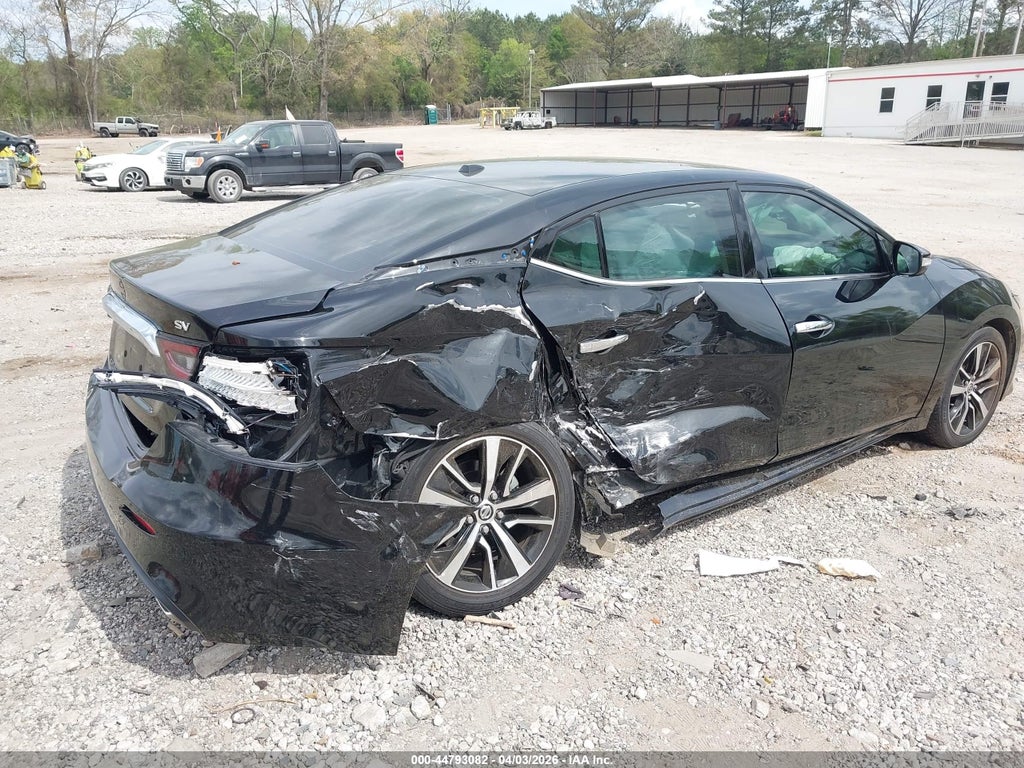 Nissan Maxima 2021