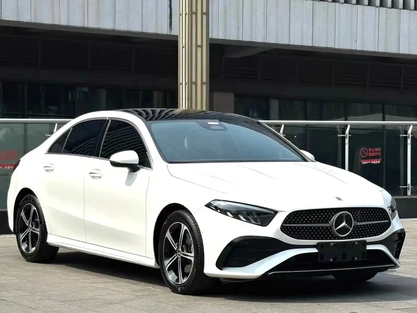 Mercedes-Benz A-Класс 2023