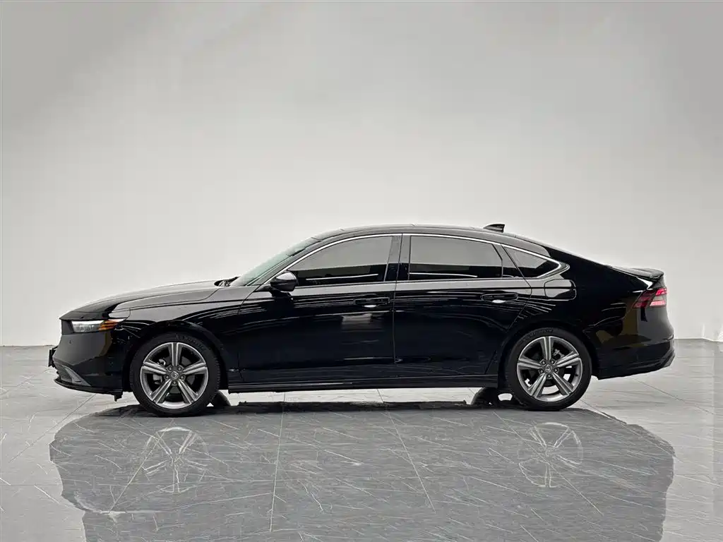 Honda Accord 2025