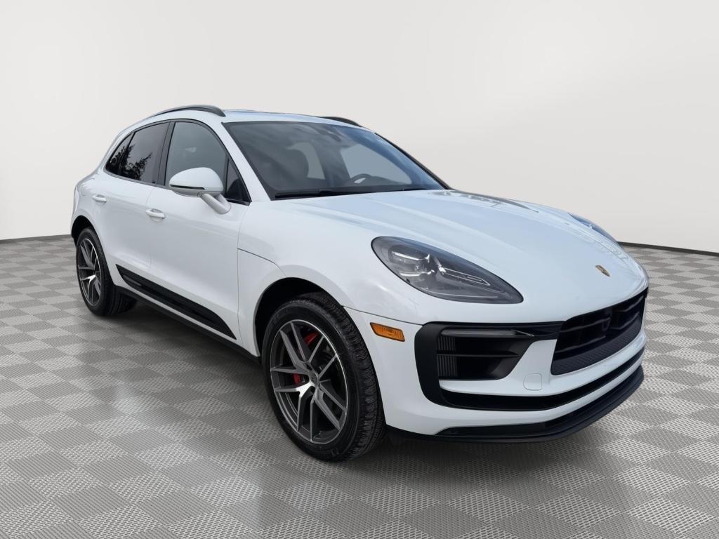 Porsche Macan 2023