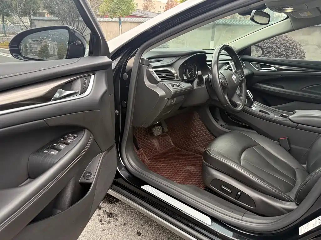 Buick LaCrosse 2022