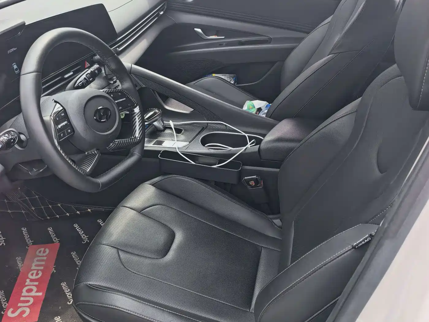 Hyundai Elantra 2022