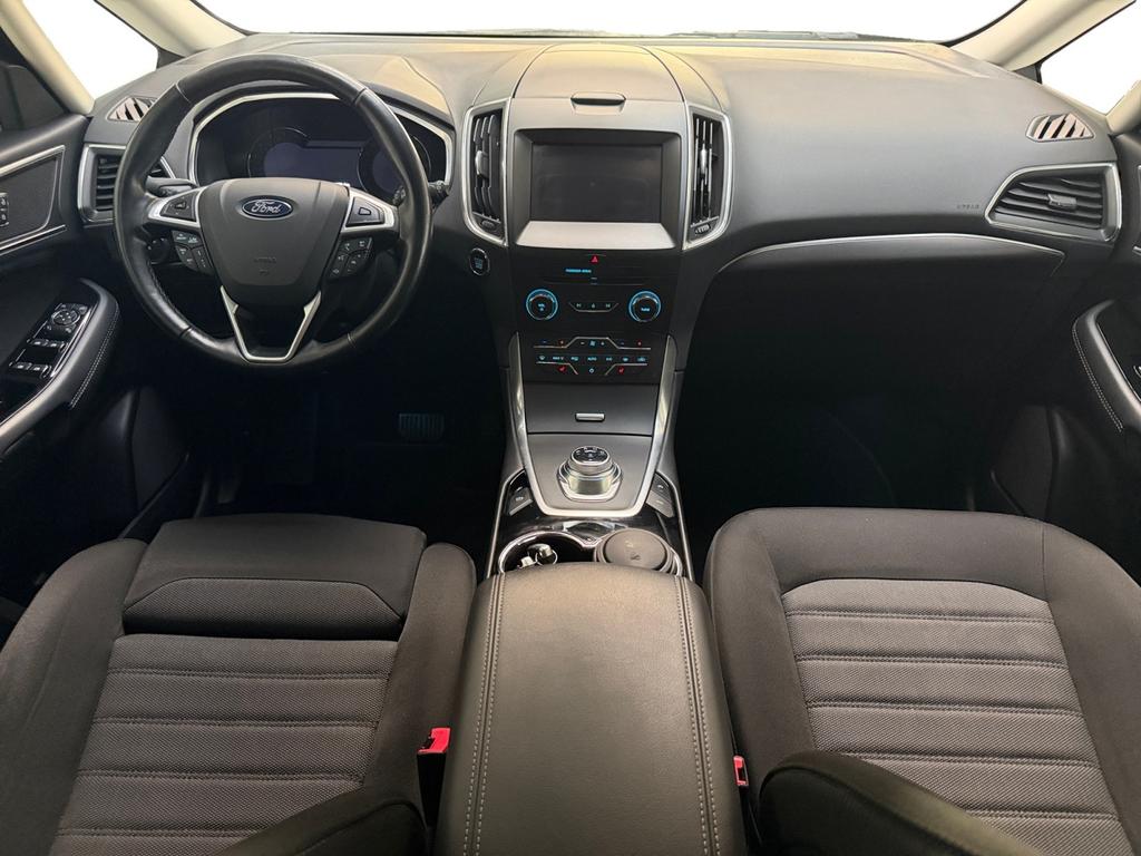 Ford S-MAX 2021