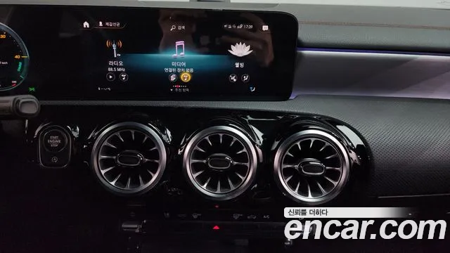Mercedes-Benz CLA 2021