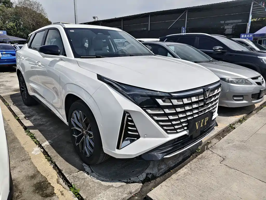 Changan UNI-Z 2024