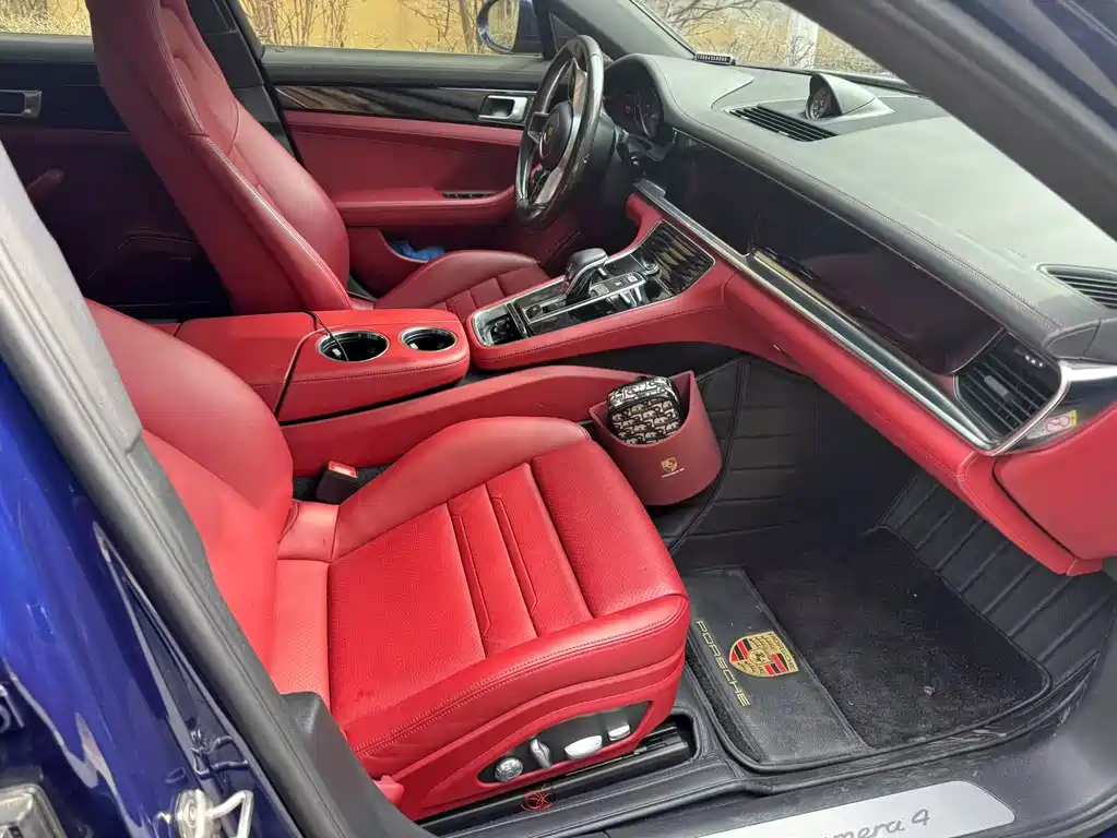 Porsche Panamera 2020