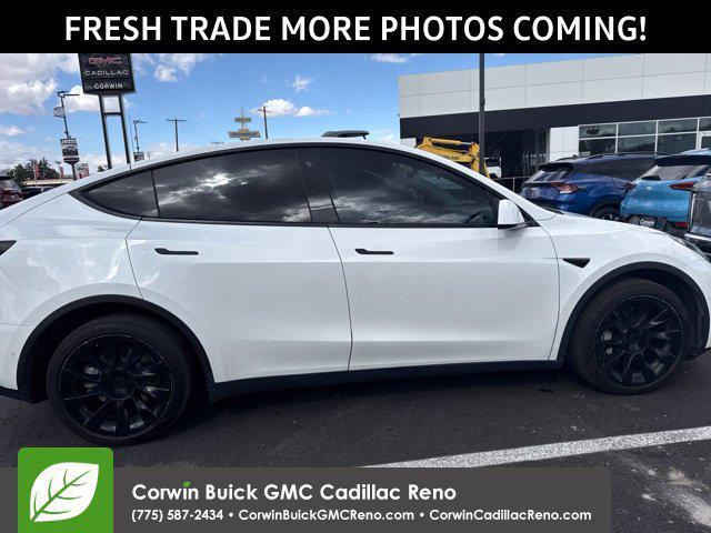 Tesla Model Y 2022