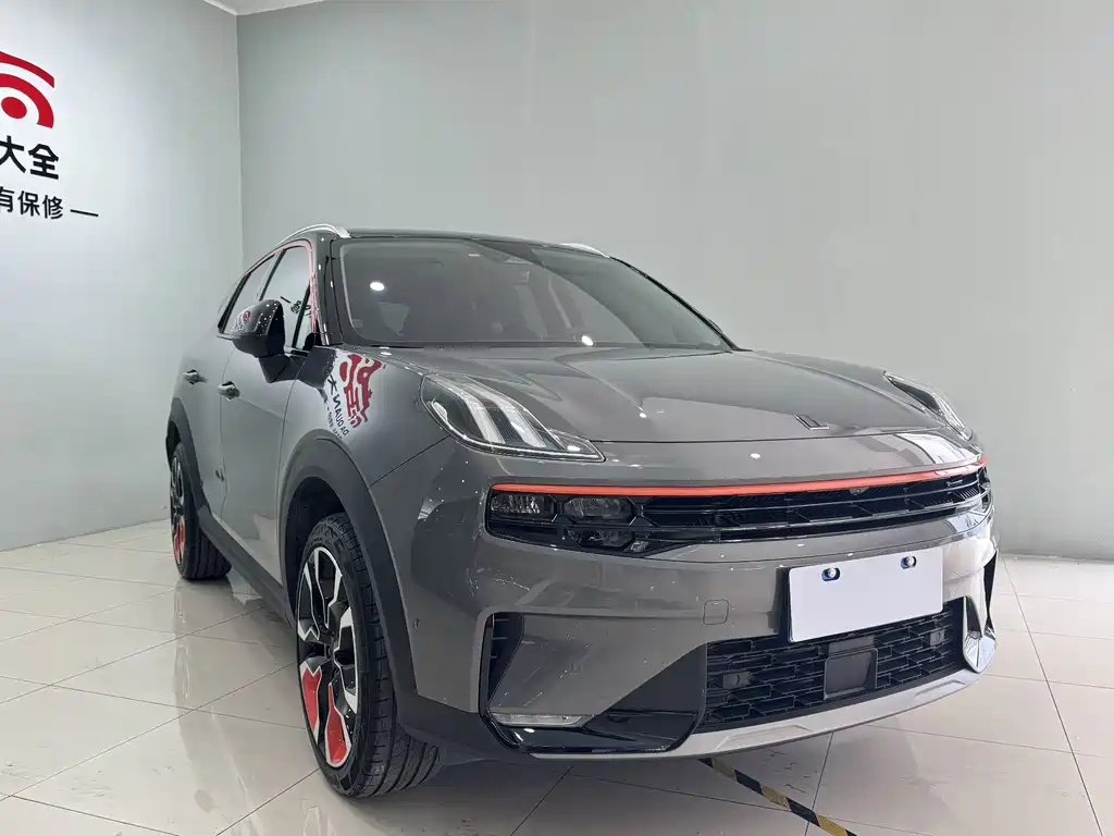 Lynk & Co 06 2022