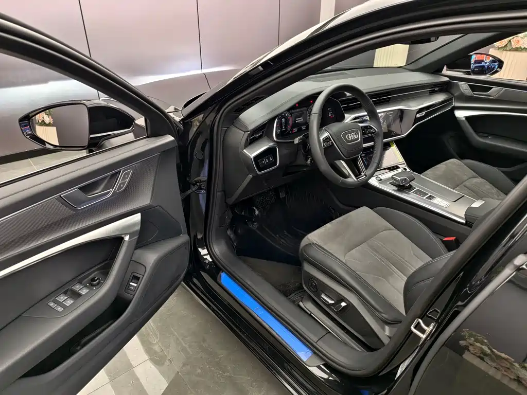 Audi A6 2024