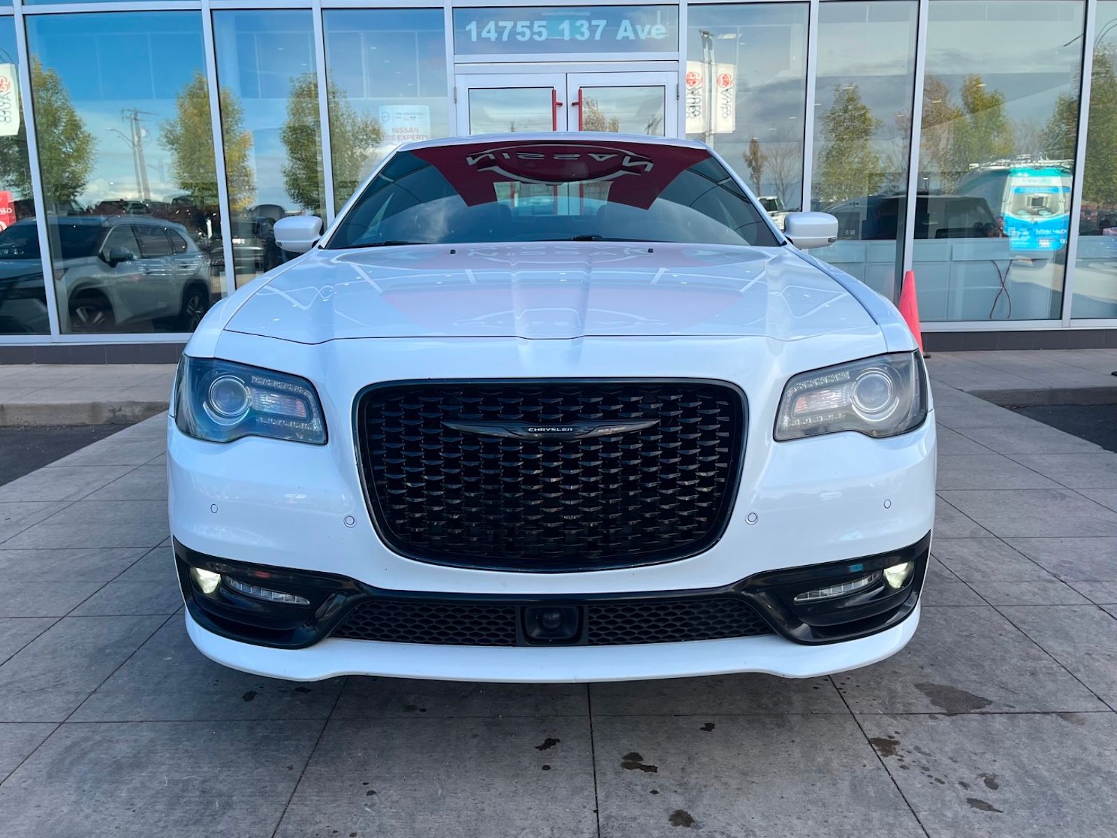 Chrysler 300 2023