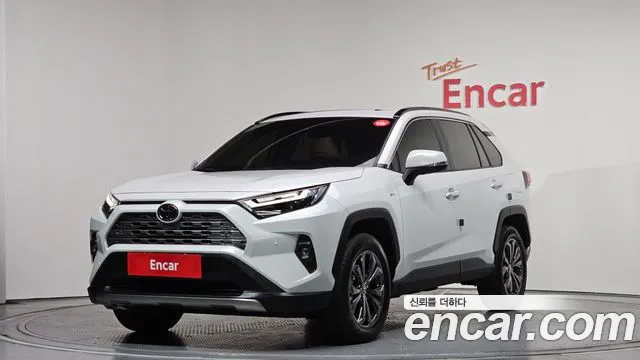 Toyota RAV4 2025