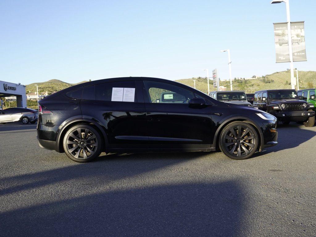 Tesla Model X 2022