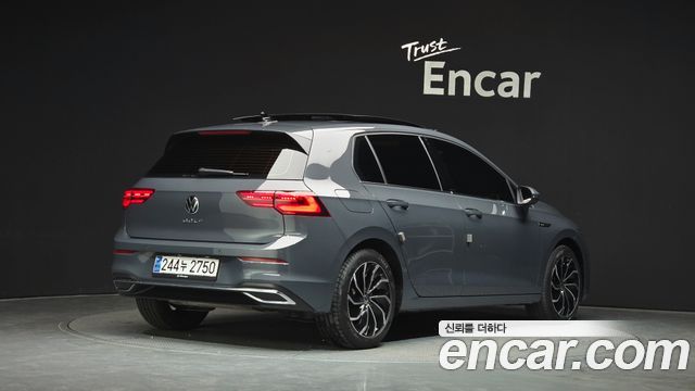 Volkswagen Golf 2024