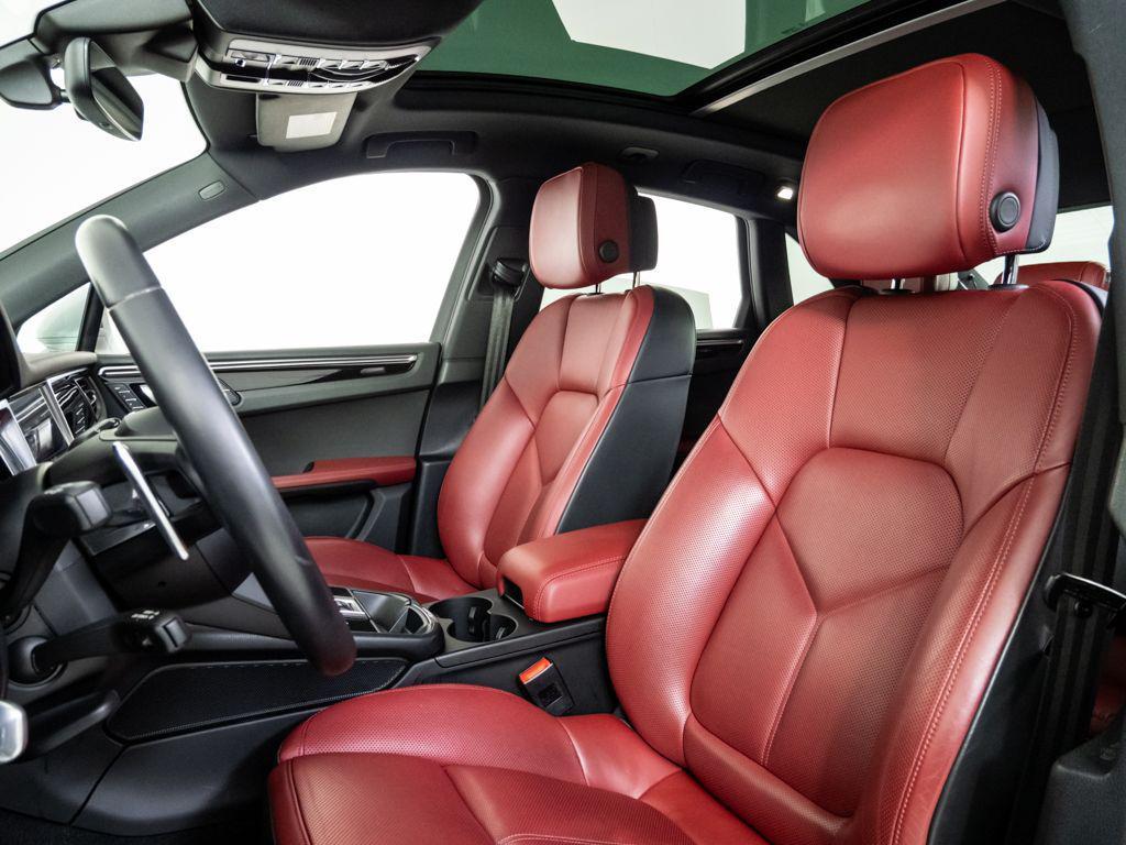 Porsche Macan 2023