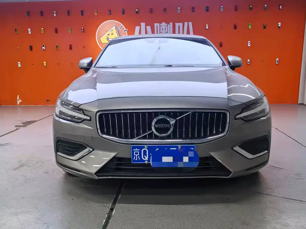 Volvo S60 2021