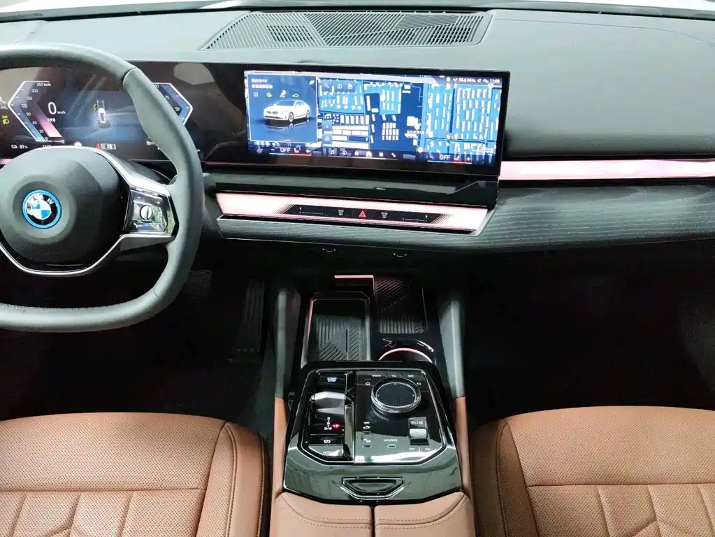 BMW i5 2024