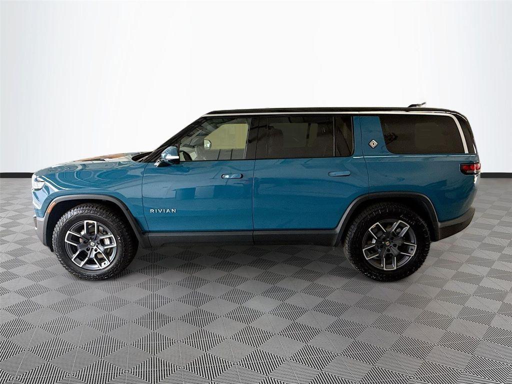 Rivian R1S 2024