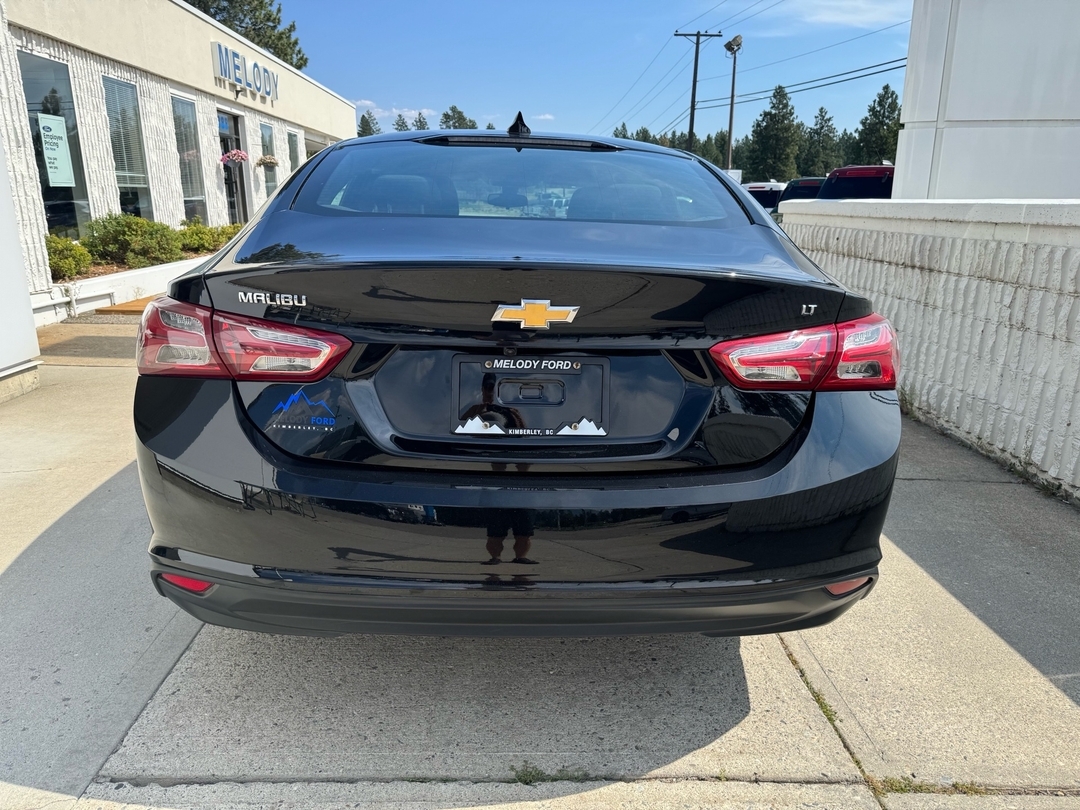 Chevrolet Malibu 2021
