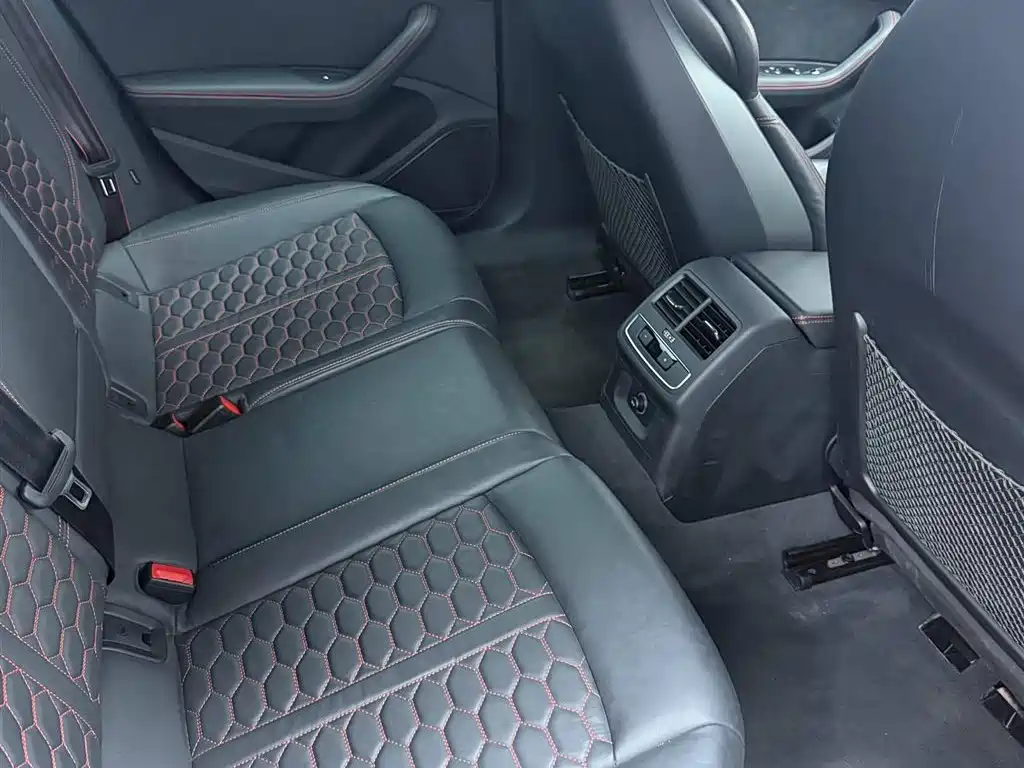 Audi RS 4 2024