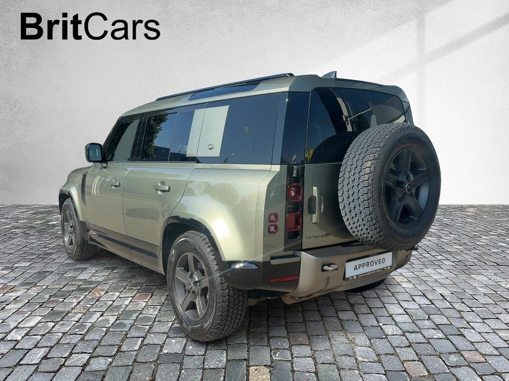 Land Rover Defender 2023