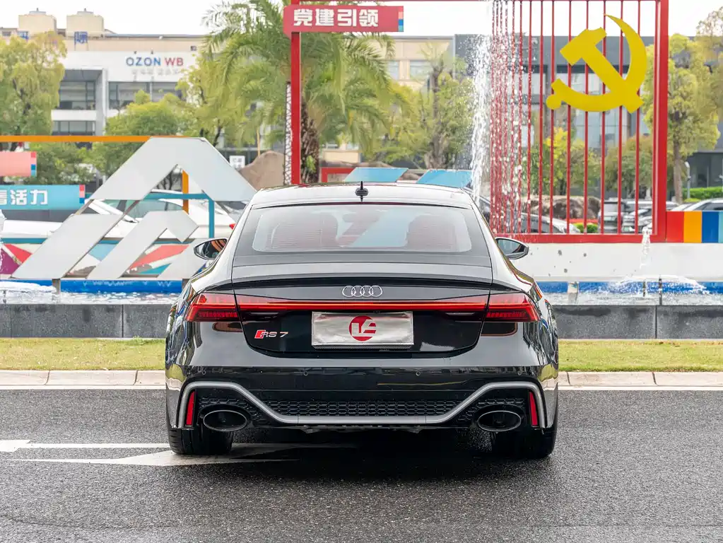 Audi RS 7 2025