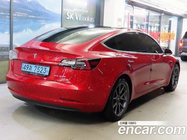 Tesla Model 3 2020