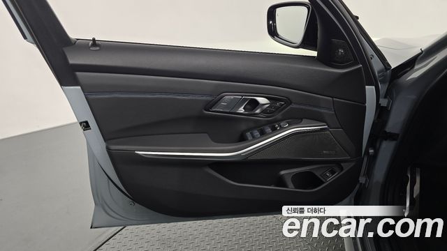 BMW 3 серии 2024
