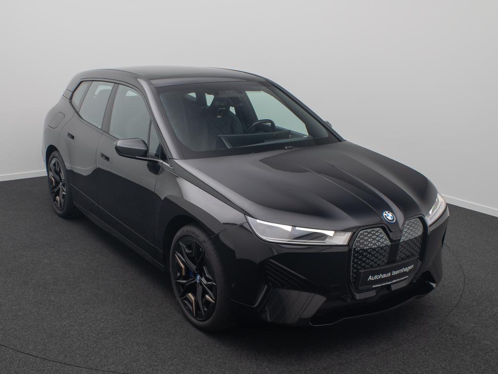 BMW iX 2023