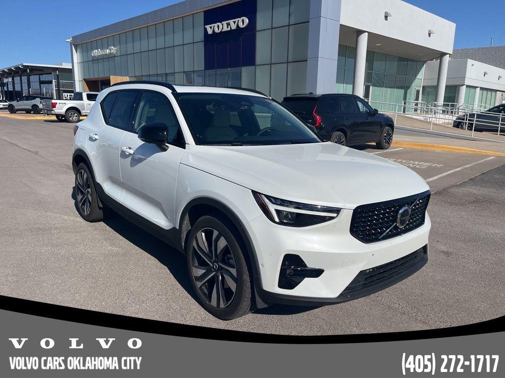 Volvo XC40 2023