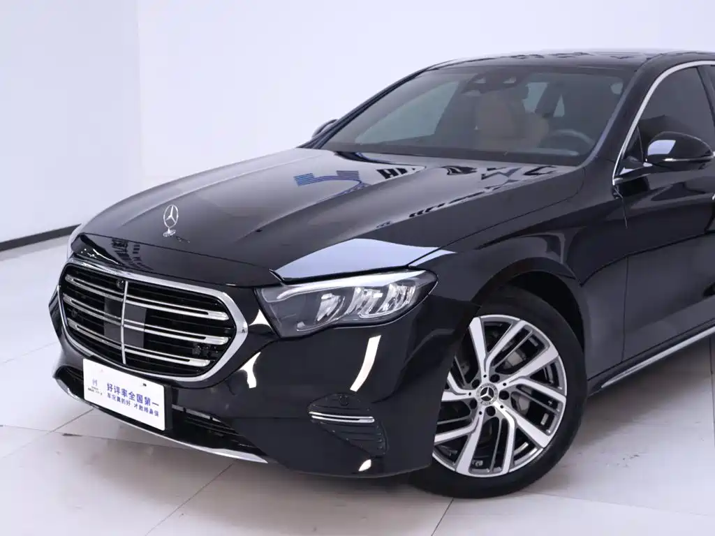 Mercedes-Benz E-Класс 2025