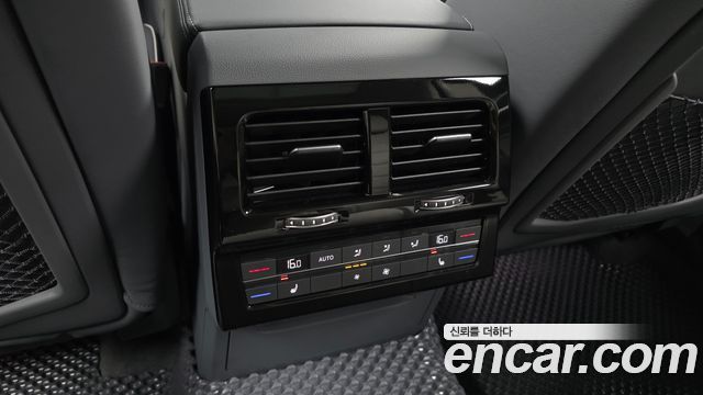 Volkswagen Touareg 2025