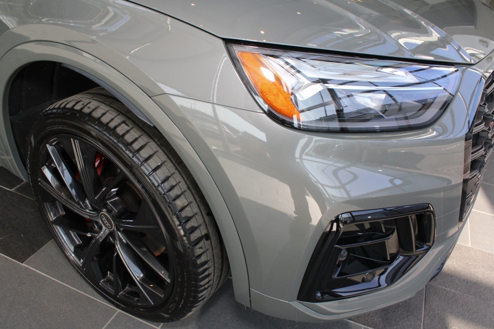 Audi SQ5 2024