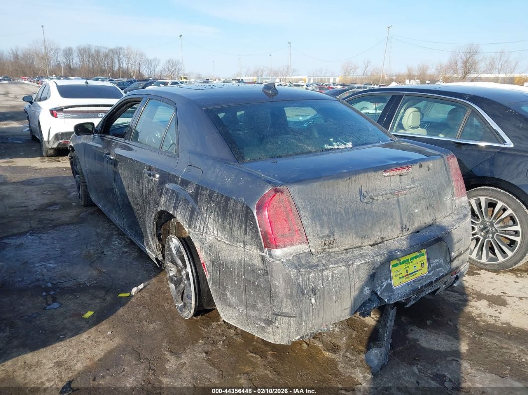 Chrysler 300 2023