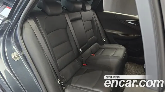 Chevrolet Malibu 2021