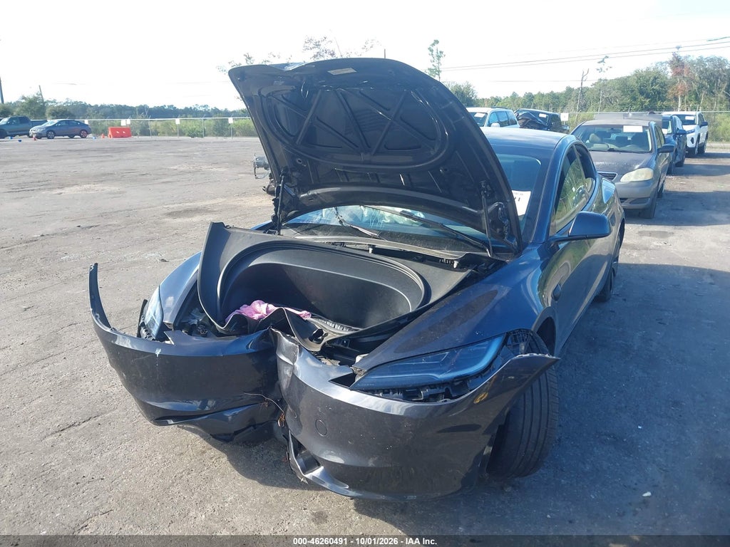 Tesla Model 3 2025