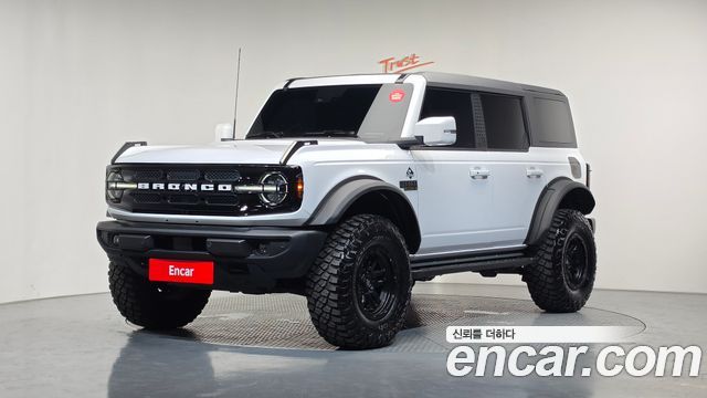 Ford Bronco 2023