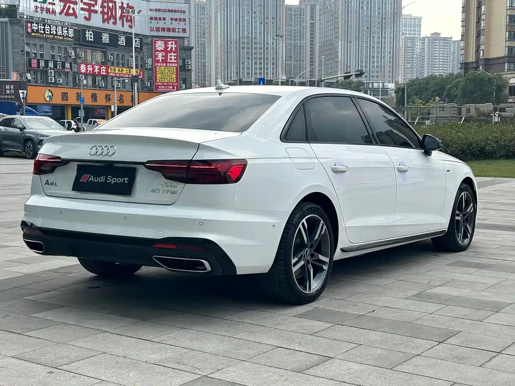 Audi A4 2022